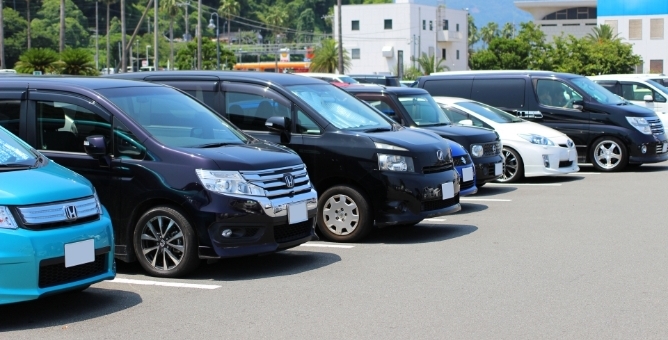車