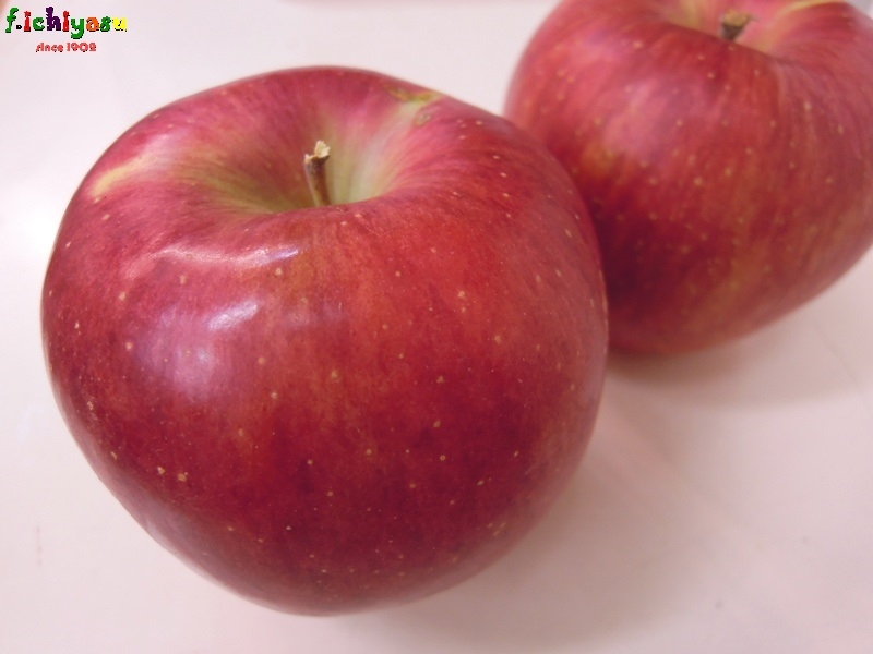 信州りんご三兄弟の次男は「シナノスイート」
Today’s Fruits ♪