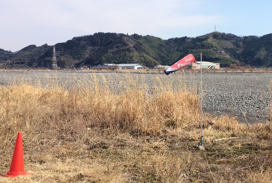 今日は一日中右前風