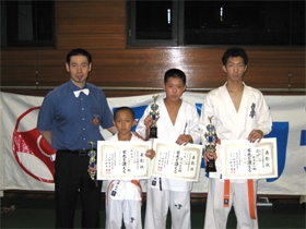 2008年度九州交流練成大会開催！一階級で優勝、二階級で入賞！